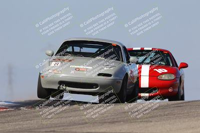 media/Oct-26-2025-CalClub SCCA (Sun) [[8ce1e69566]]/Group 5/Grapevine/